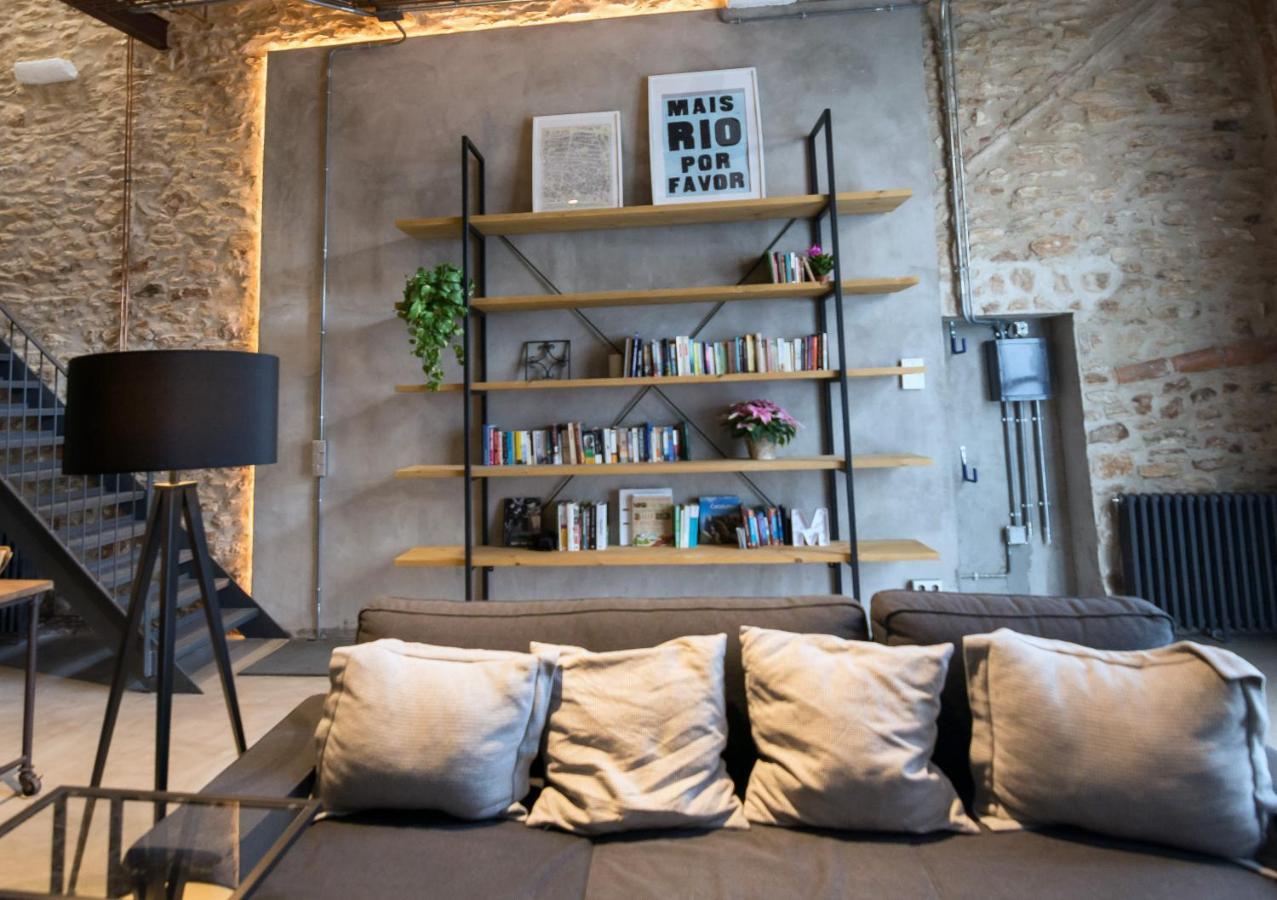Increible Loft De Diseno En Casco Antiguo Amposta Apartment Luaran gambar