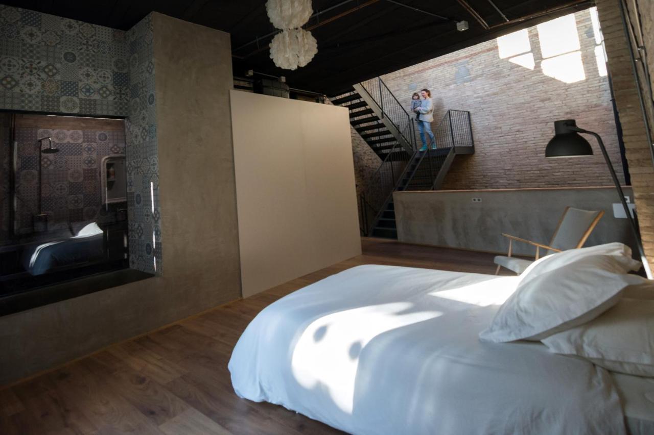 Increible Loft De Diseno En Casco Antiguo Amposta Apartment Luaran gambar