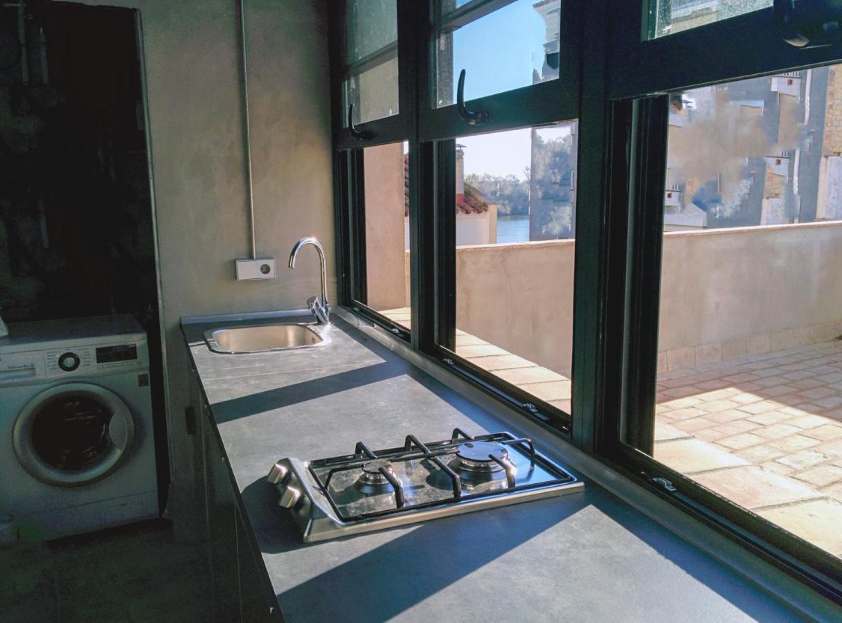 Increible Loft De Diseno En Casco Antiguo Amposta Apartment Luaran gambar